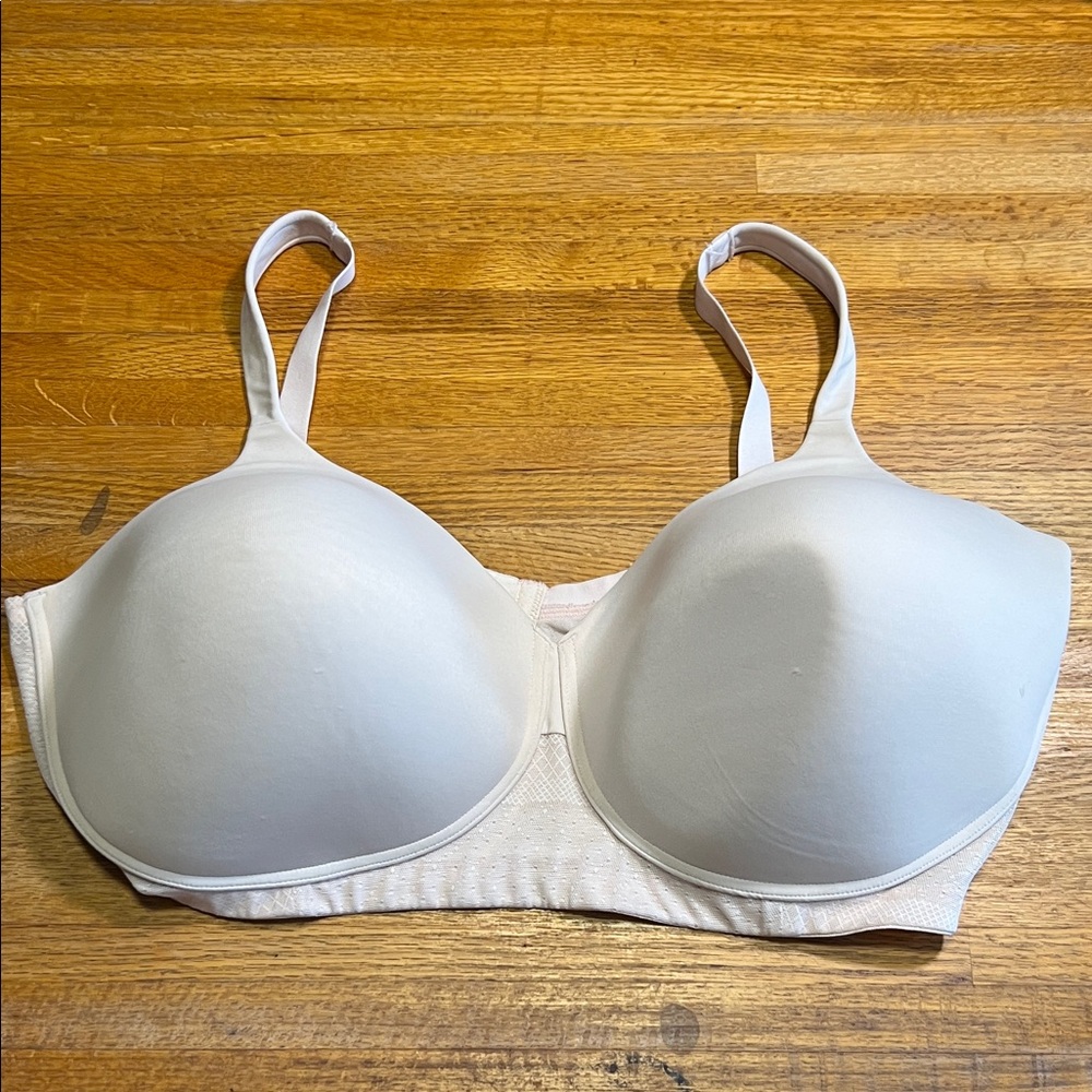 Vanity Fair Women 44DDD Light Pink Lace Wireless Light‎ Padded Bra